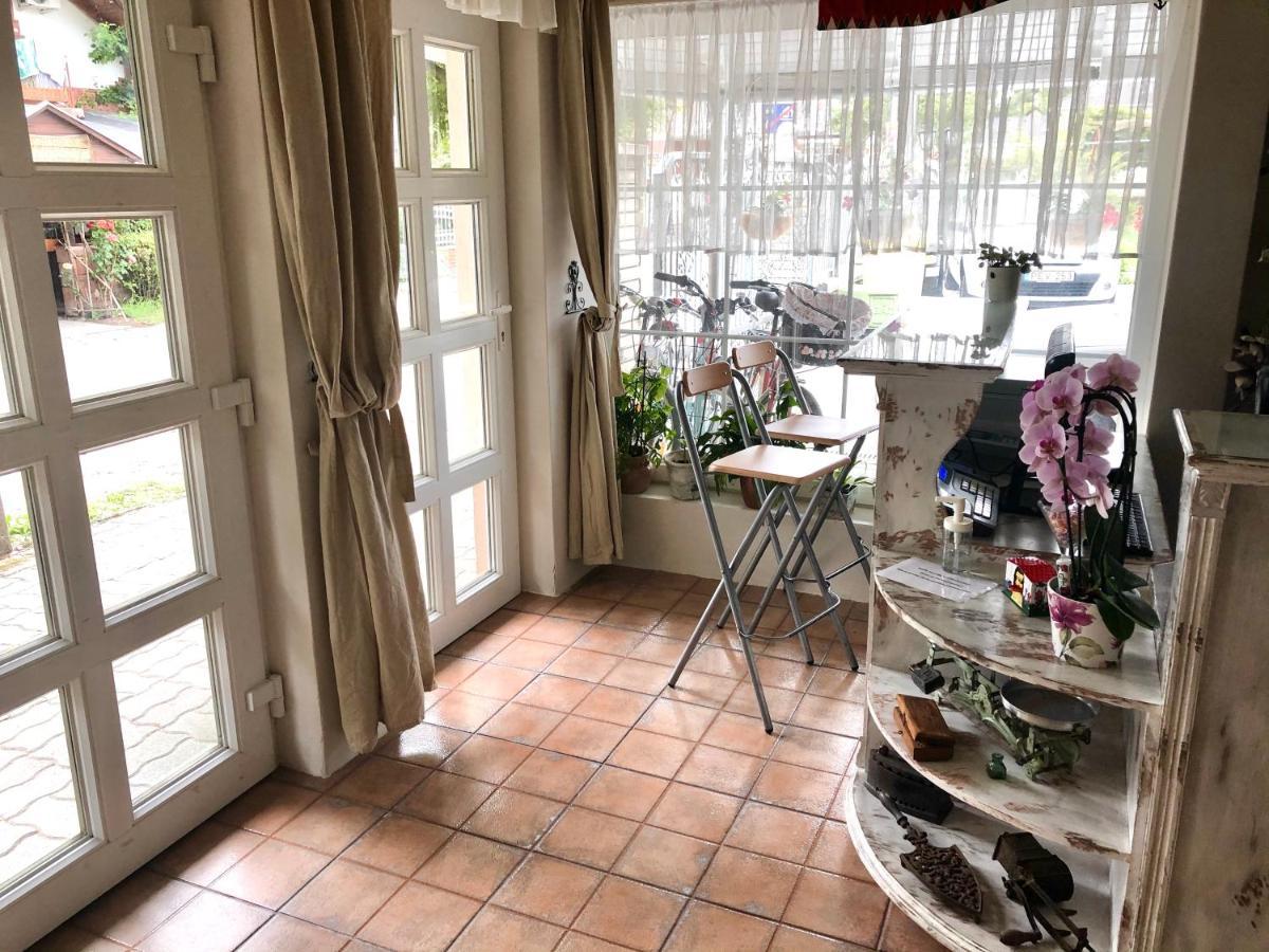 Bed and Breakfast F57 - Frankó Családi Panzió Balatonlelle Exterior foto